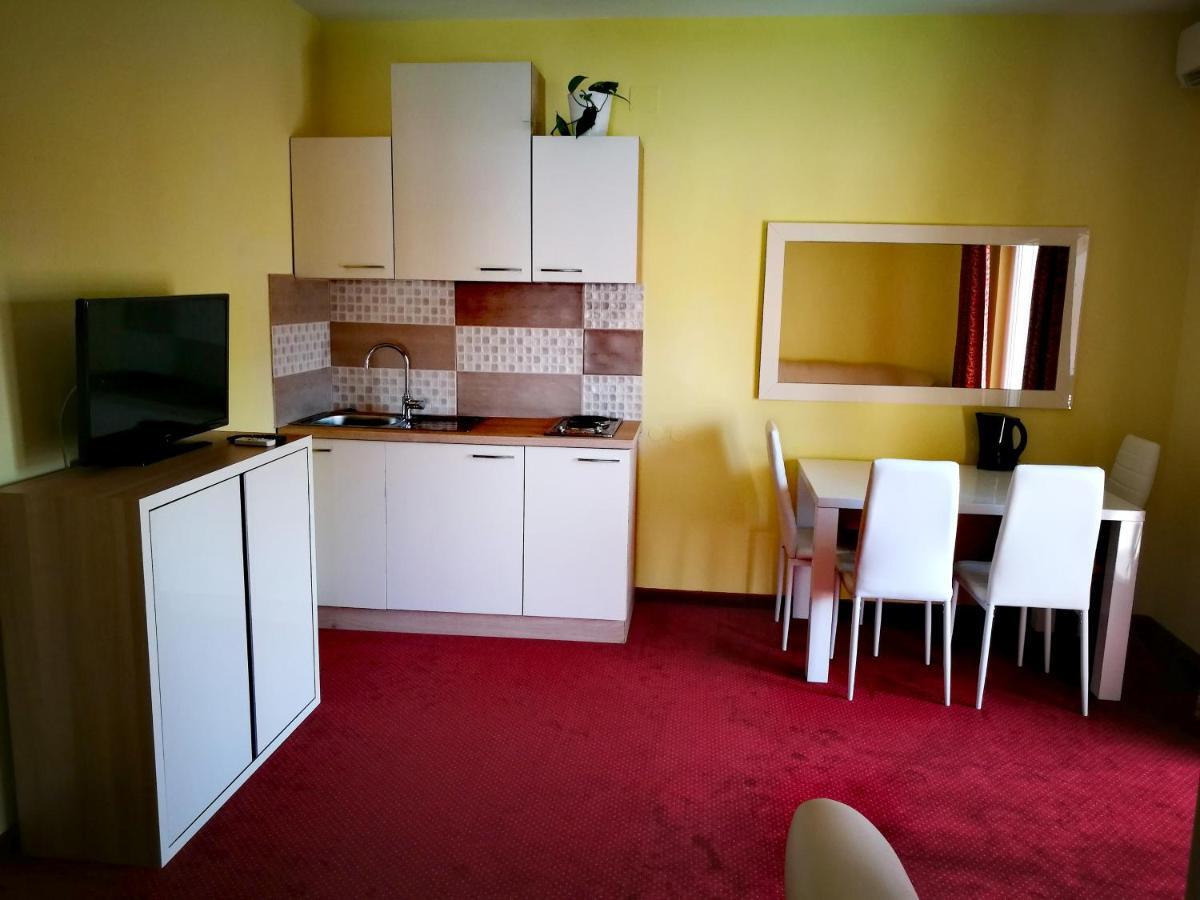 Apartmani Simon Lopar Exterior foto