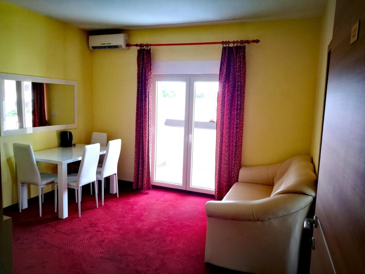 Apartmani Simon Lopar Exterior foto